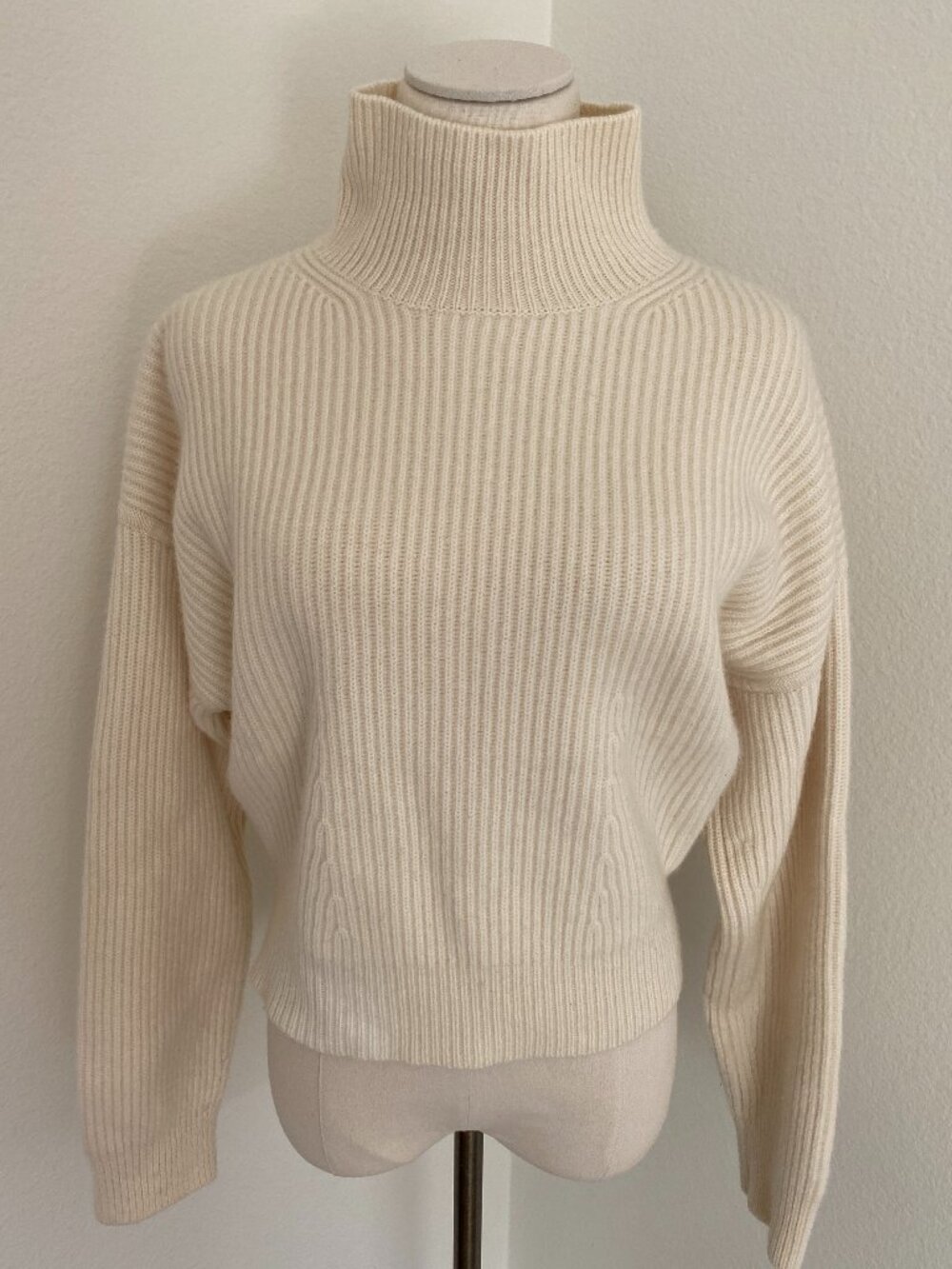 JCLP Heavyweight Cashmere Sweater - S